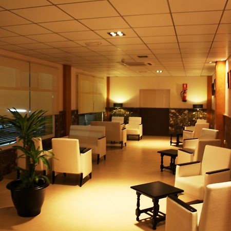 Hotel Acosta Ciudad De La Musica Villafranca de los Barros Luaran gambar